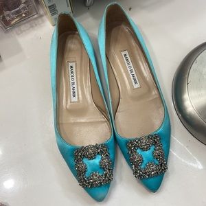 Manolo Blahnik Women’s HangisiFlat Blue Satin 37.5